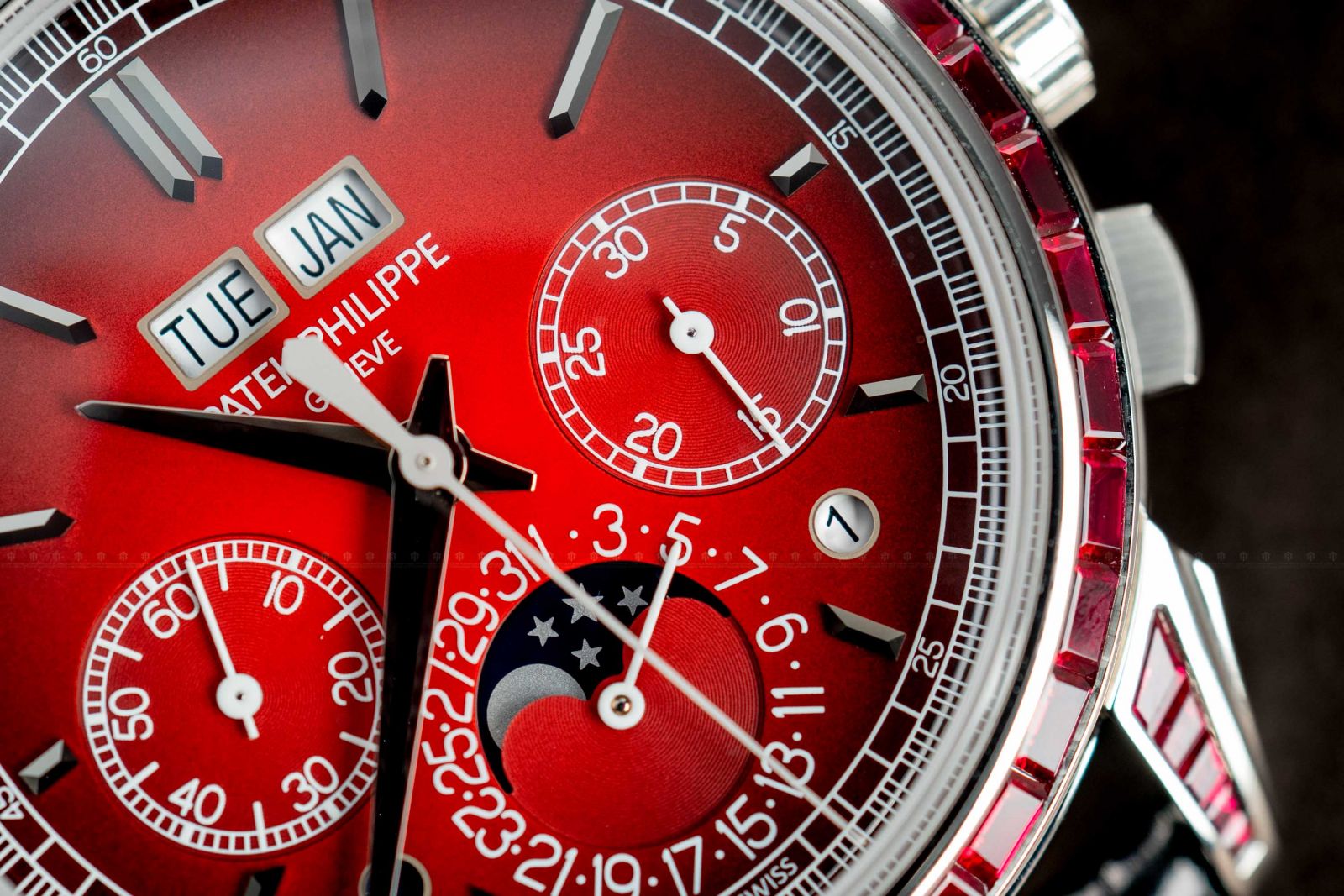 TA LUXURY WATCH
